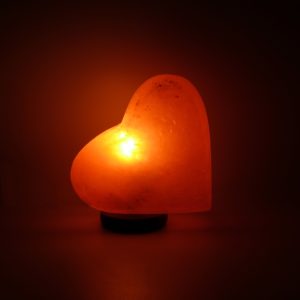 Lampada Cuore in Sale Rosa Himalayano - immagine 4